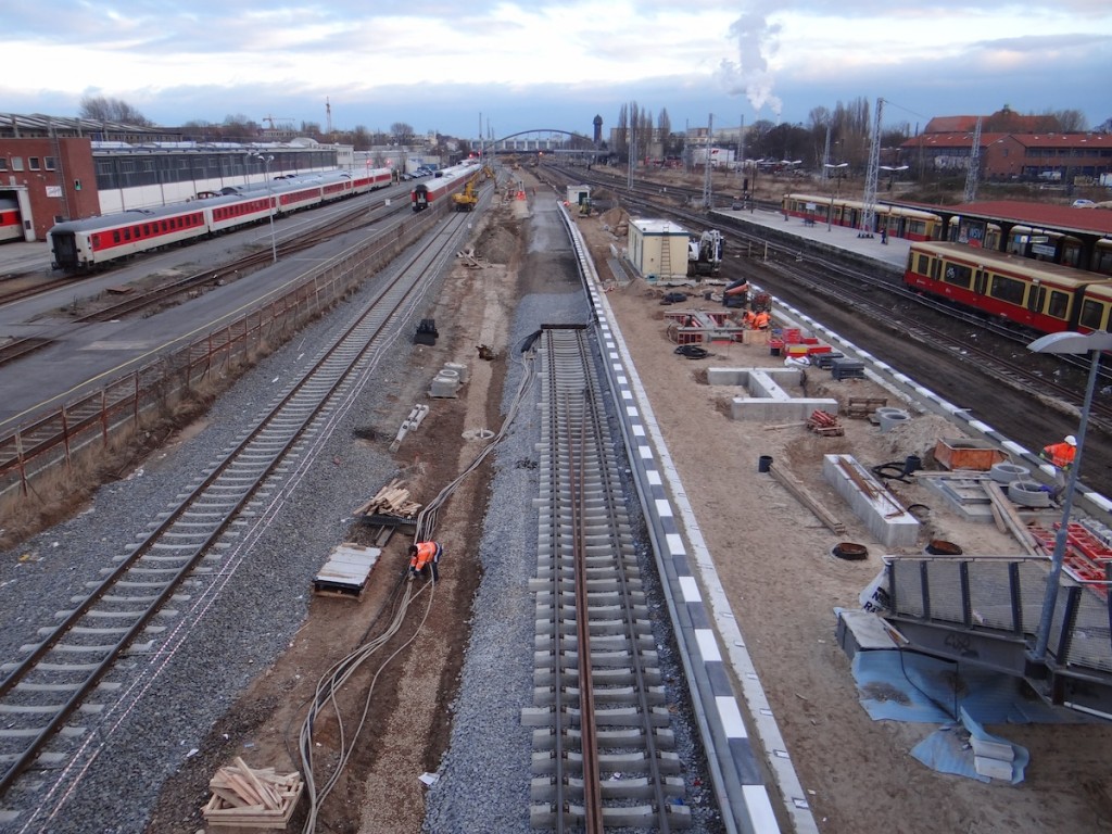 Nördliche Bahnsteigkante Bahnsteig B