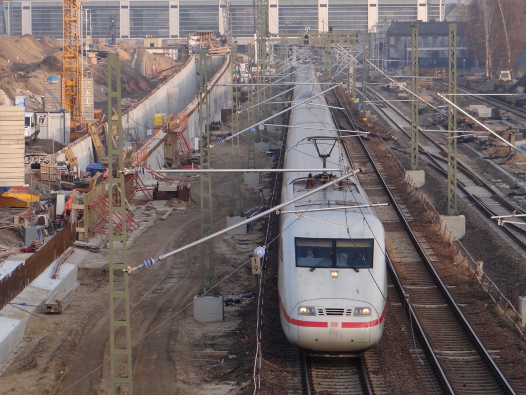 Durchfahrt durch die Baustelle im Februar 2015