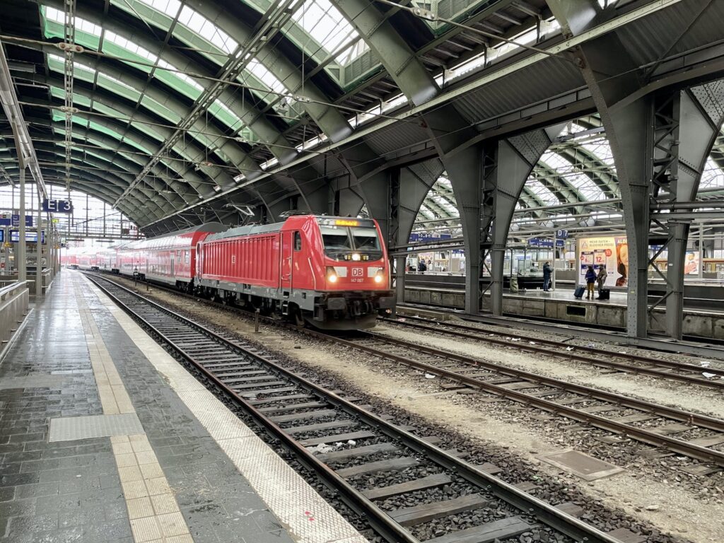 Südliches Hallendach Berlin Ostbahnhof