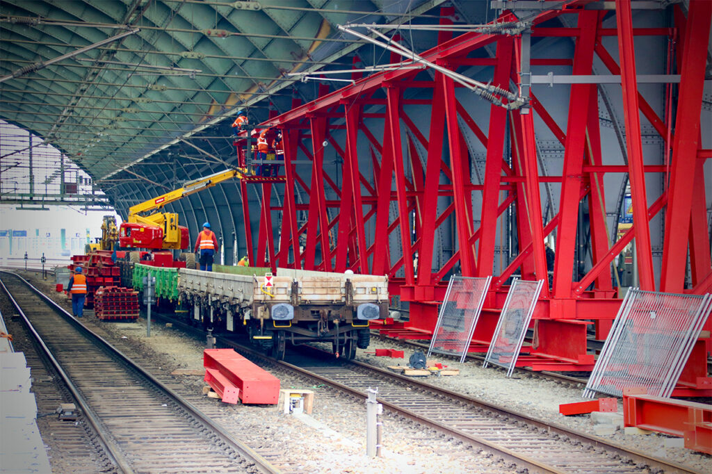 Hallendachsanierung Berlin Ostbahnhof