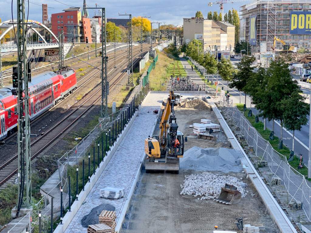 P*R, Taxispeicher und Buswendeschleife am Bahnhof Ostkreuz